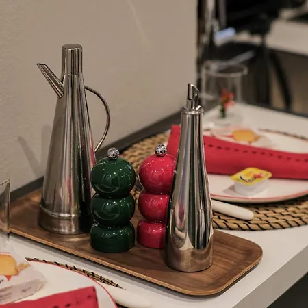 شقة Moss & Stone - 3 Min Walk To Piazza Vittoria