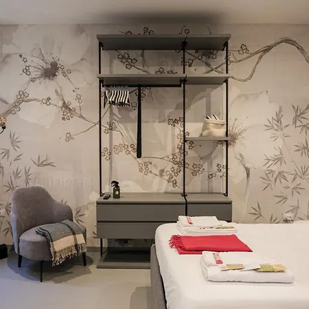 Moss & Stone - 3 Min Walk To Piazza Vittoria *