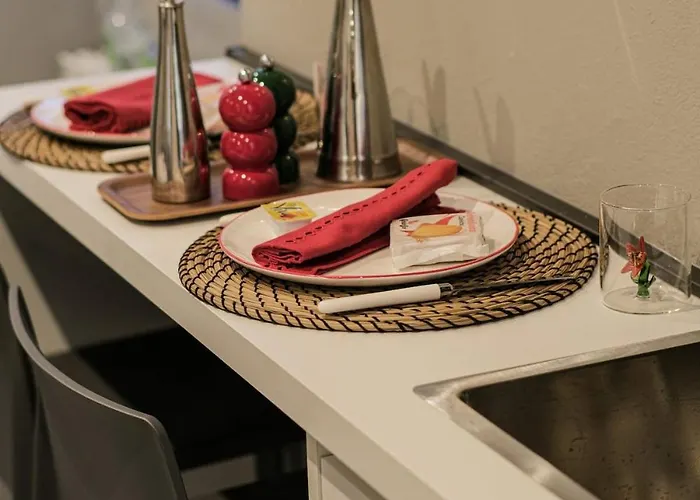 Moss & Stone - 3 Min Walk To Piazza Vittoria Appartement *